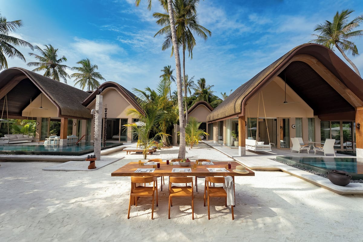 Room, 4 Bedrooms (Beach Residence with Two Pools) | Egyptian cotton sheets, premium bedding, down comforters, minibar