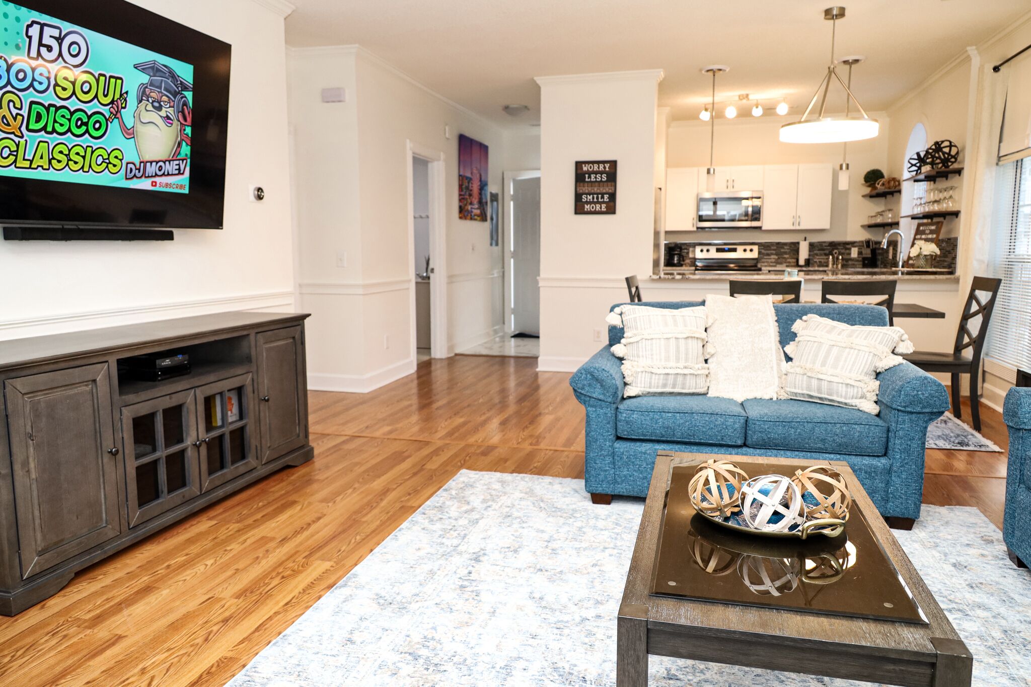 Gorgeous Condo on Golf Course Near Broadway at the Beach