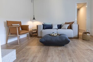 TV - Feel Discovery Casa de Cima Douro Valley (Baião)