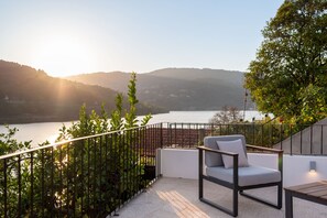 Terrace/patio - Feel Discovery Casa de Cima Douro Valley (Baião)