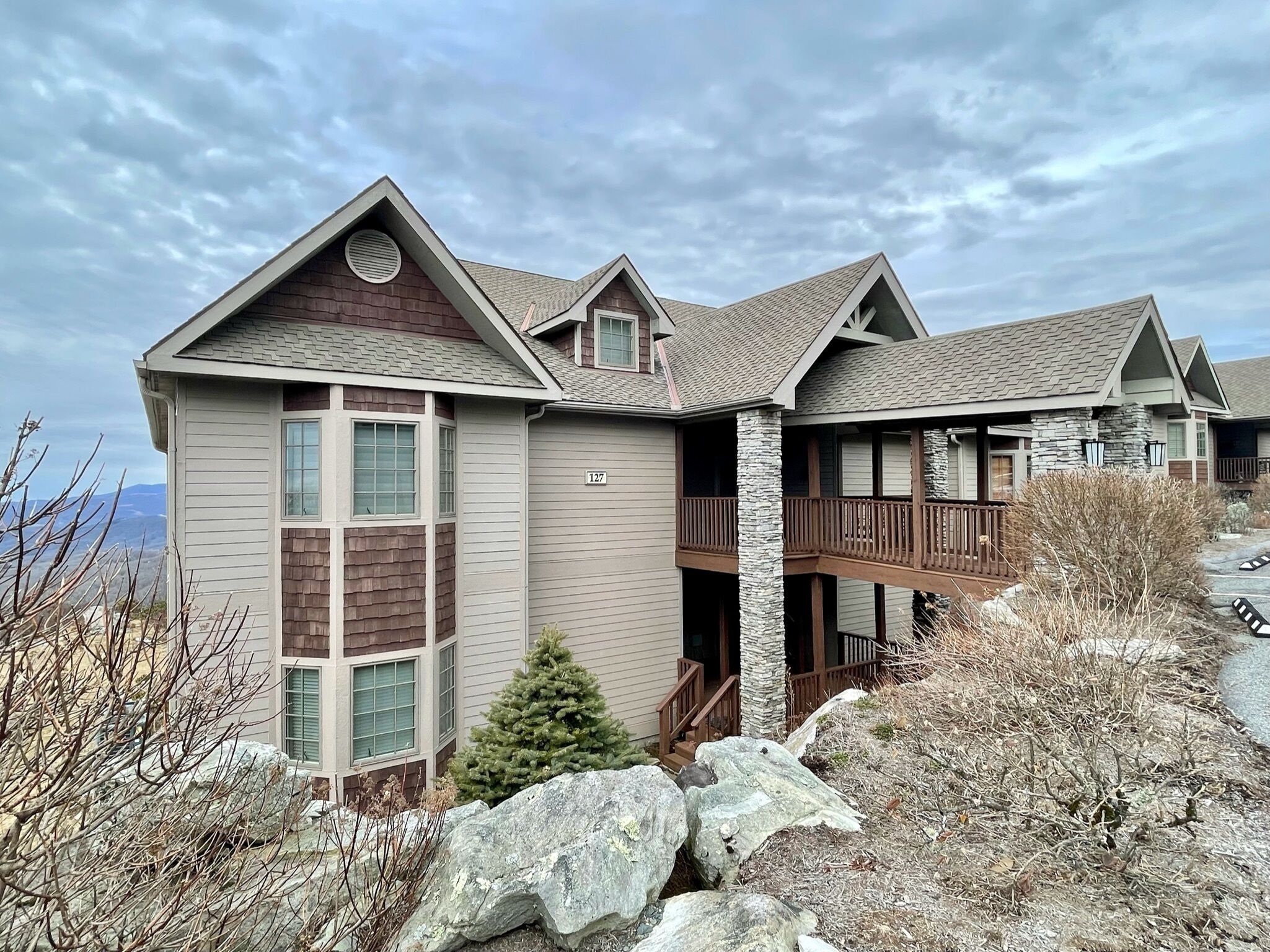 Mountain View Retreat - Unforgettable Sunsets and Lifelong Memories