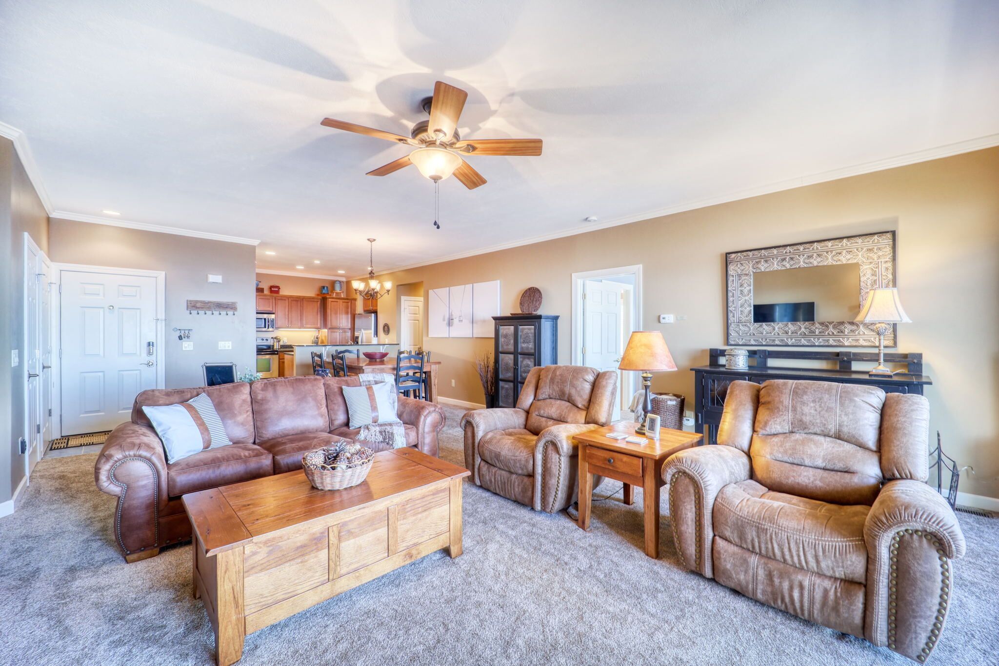 Mountain View Retreat - Unforgettable Sunsets and Lifelong Memories