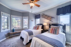 2 多间卧室、免费 WiFi、床单