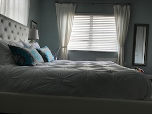 1 bedroom, iron/ironing board, free WiFi, bed sheets - Sun Sand and Love - Lovely 1 Bed, 2 Bath Condo (Miami Beach)