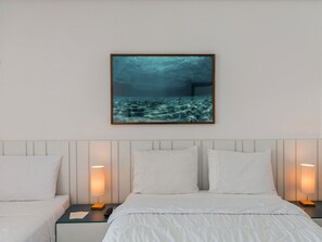 5 bedrooms, free WiFi, bed sheets