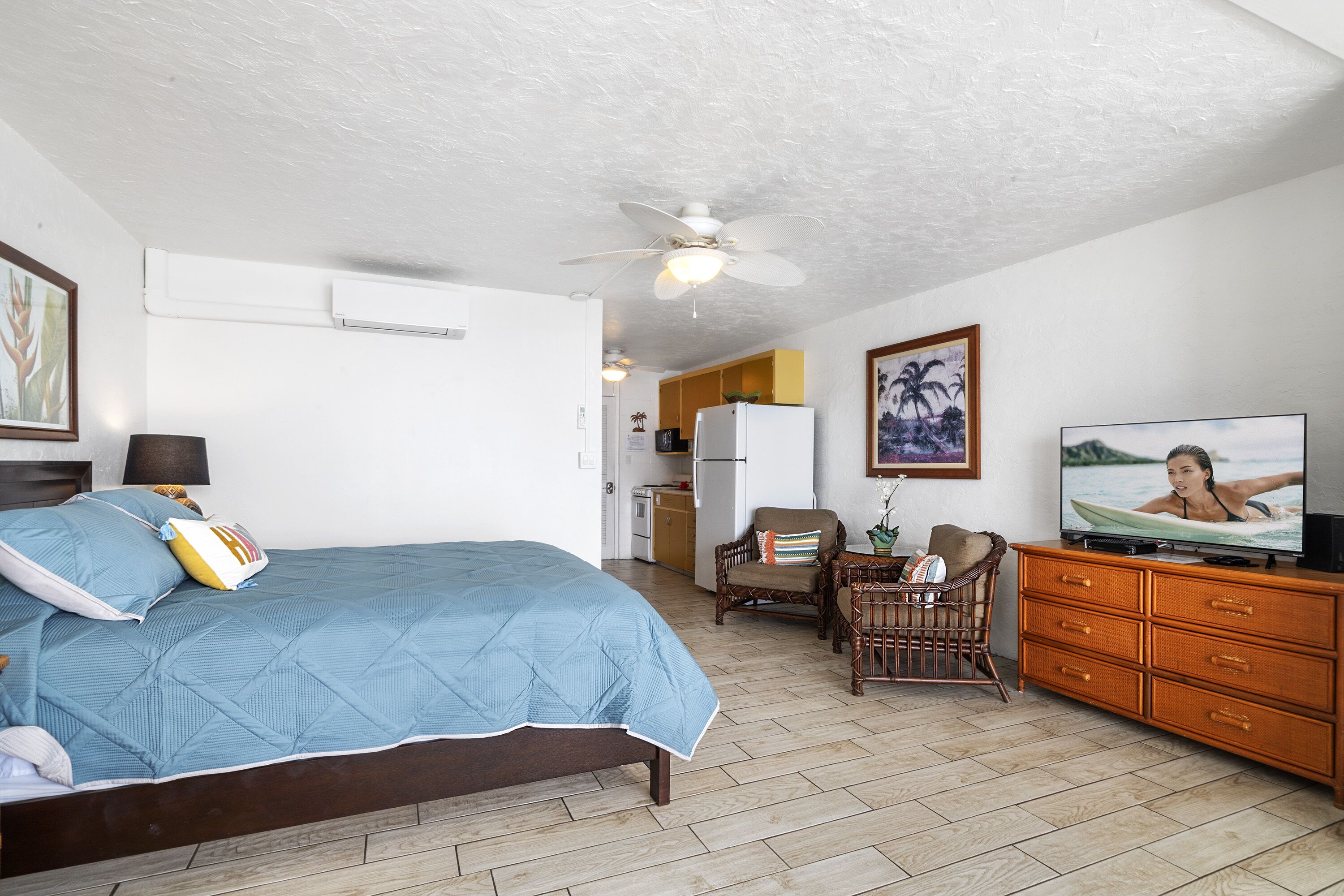 KONA MAGIC SANDS#309 TOP FLOOR DIRECT BEACHFRONT, AIR CONDITIONING!!