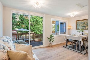 TV connectée, cheminée