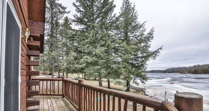 NEW! Charming cabin on Cisco Chain of Lakes