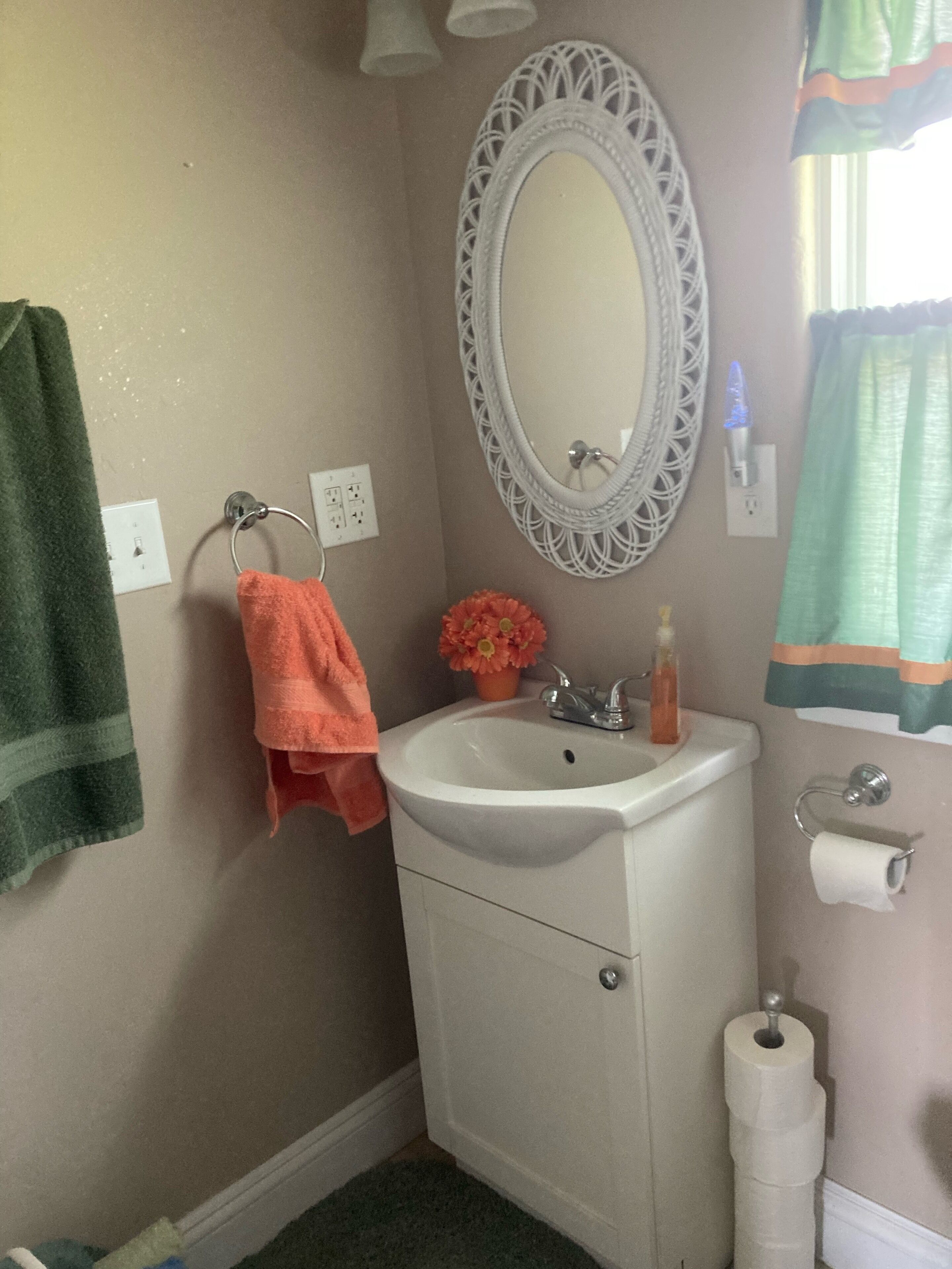 2 bed 2 bath water front lake home