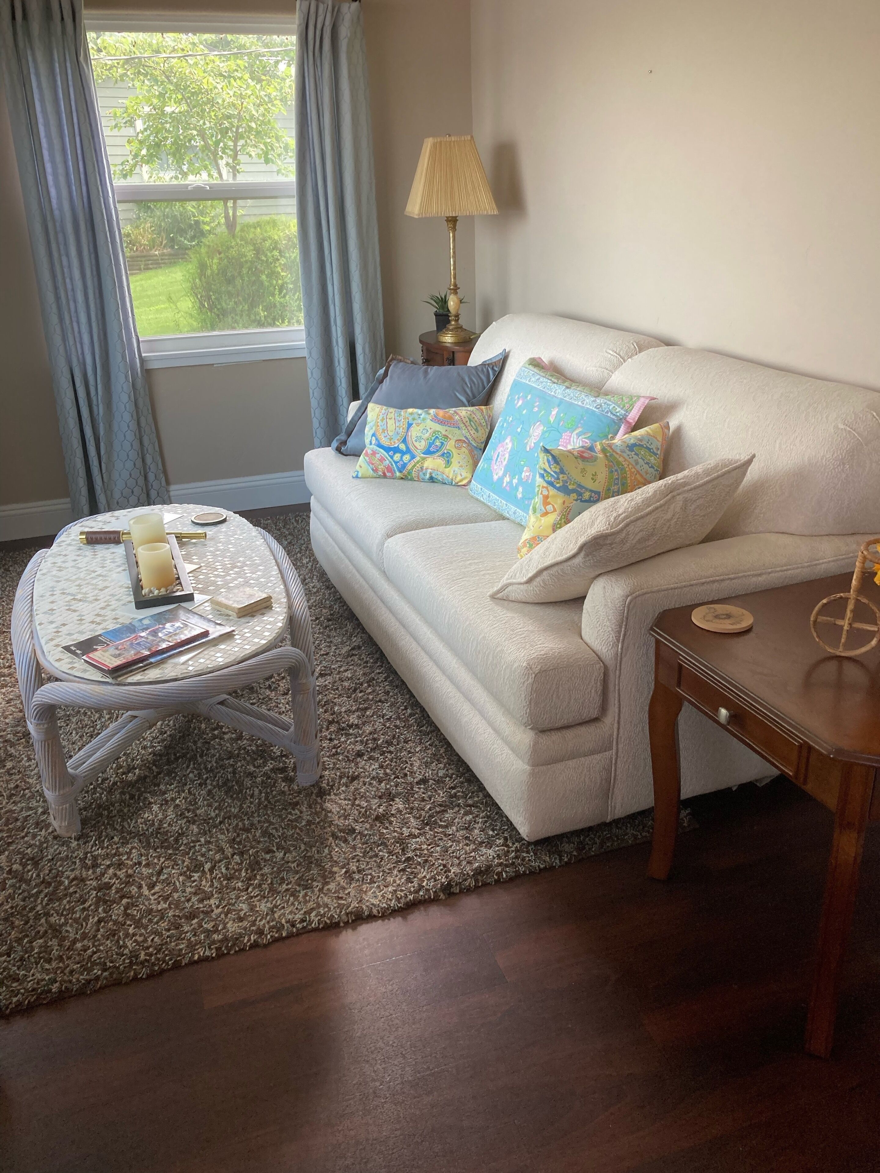 2 bed 2 bath water front lake home