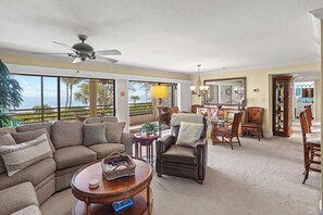 TV, offices - Stunning Gulfside Place Residence with Panoramic Ocean Views (Sanibel)