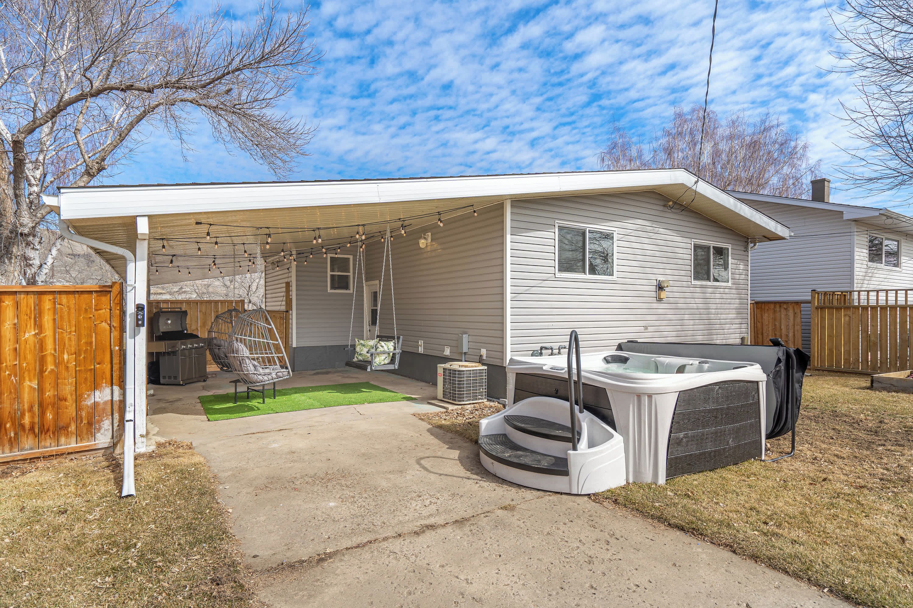 Bain à remous extérieur