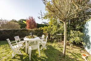 Outdoor dining - Ellisa - Jolie Maison proche de la mer (Ver-sur-Mer)