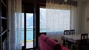 Dining - Vella Villetta Miralago (Tremosine)