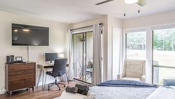 1 habitación, escritorio, tabla de planchar con plancha y wifi gratis