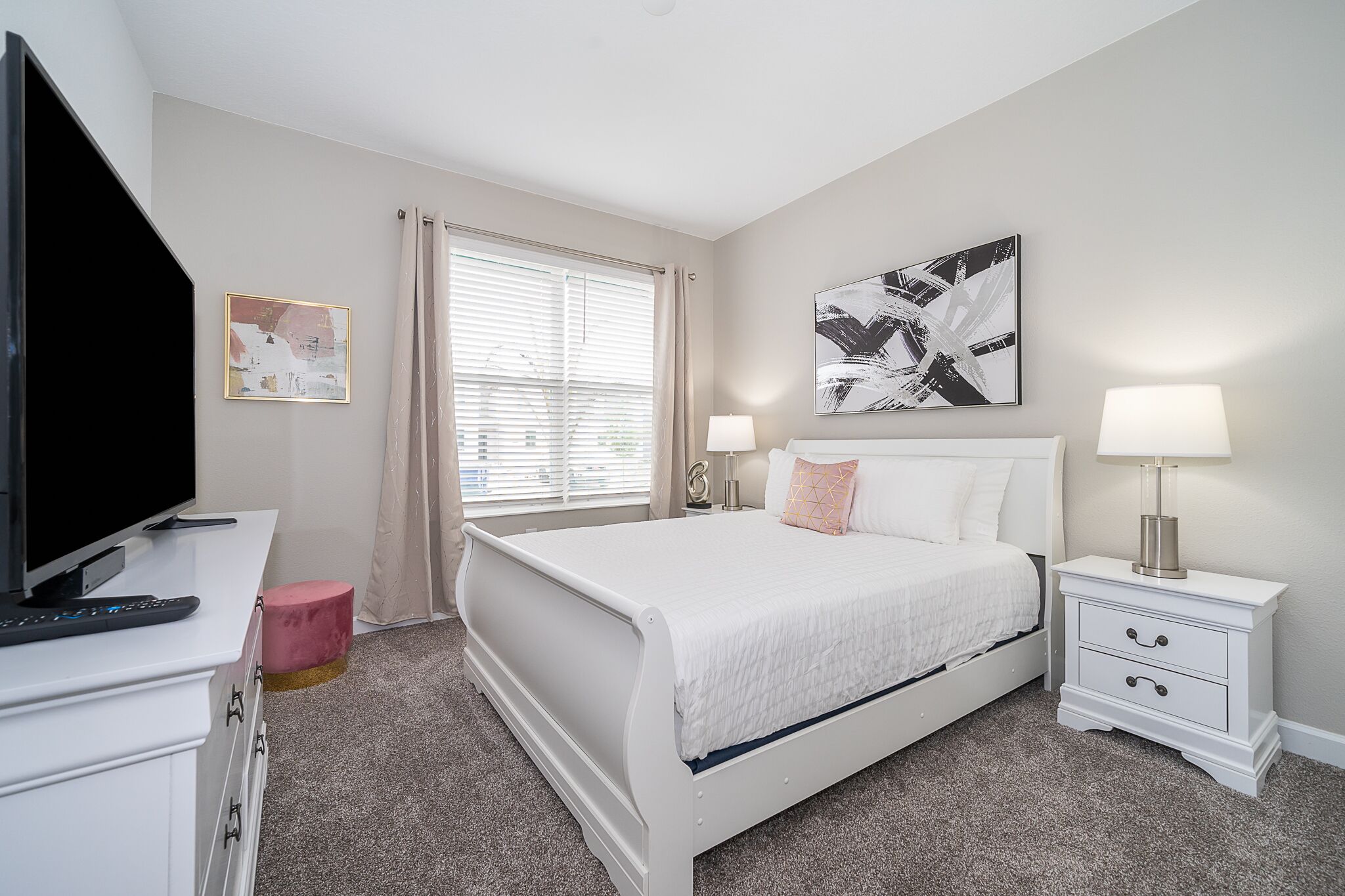 DS4156 Storey Lake Home 5 bed 5 bath Free Waterpark