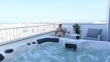Luxury Double or Twin Room, 1 Bedroom, Sea View | 1 bedroom, Egyptian cotton sheets, premium bedding, memory foam beds