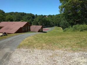 Enceinte de lâhĂ©bergement