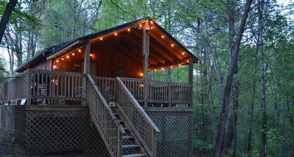 The Hiwassee Cabin at Starr Mountain Retreat