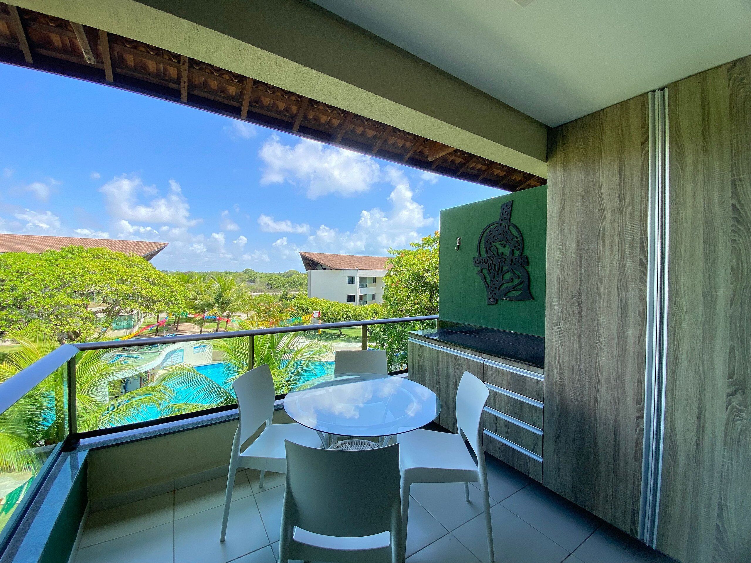 Family Apartment | Outdoor dining