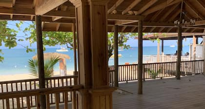 Family Comfort in Jamaica - Enjoy 7 miles of White Sand Beach! by RedAwning