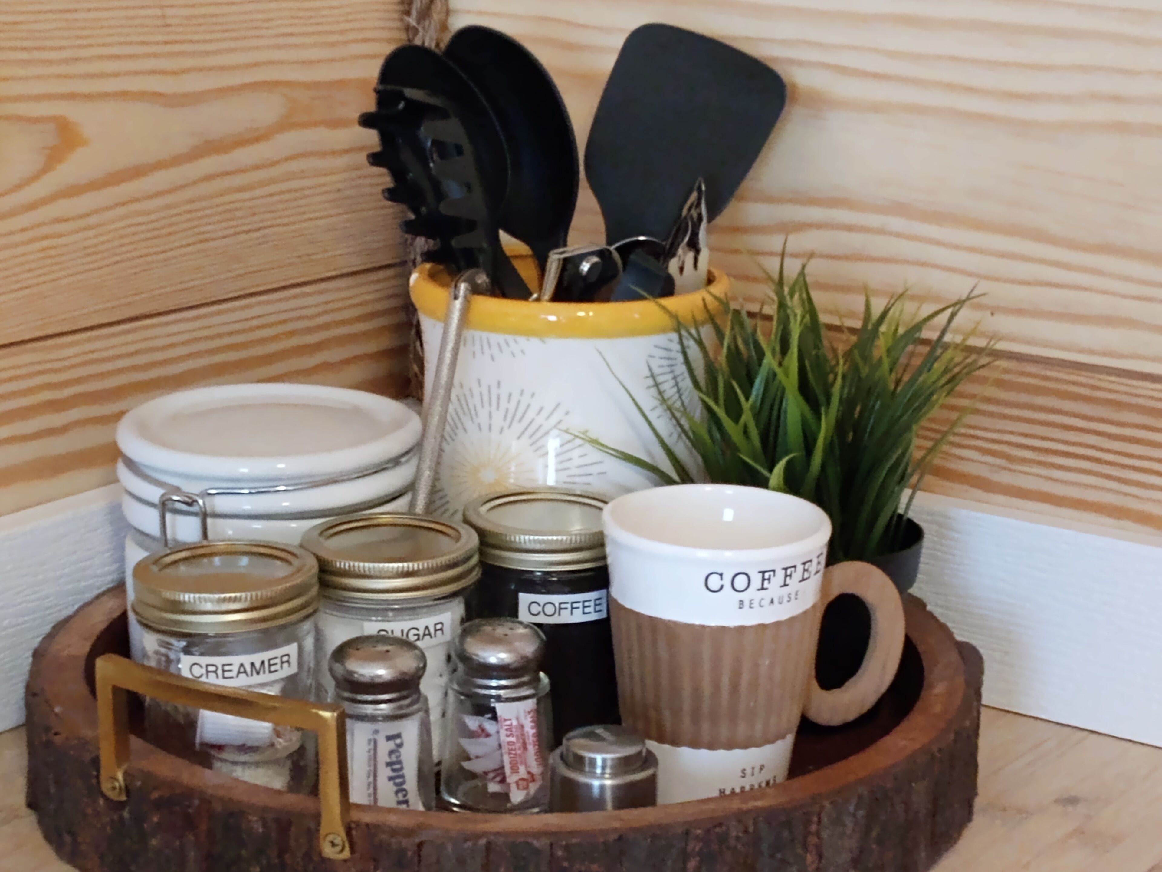 A Bamboo-Inspired Studio in charming Olde Towne