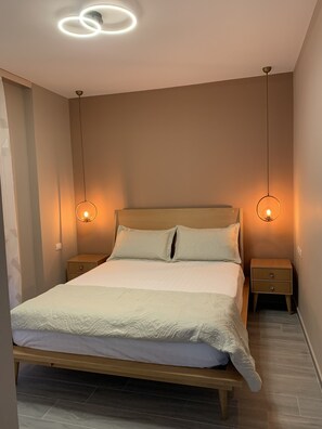 1 chambre, fer et planche à repasser, accès au Wi-Fi (inclus)