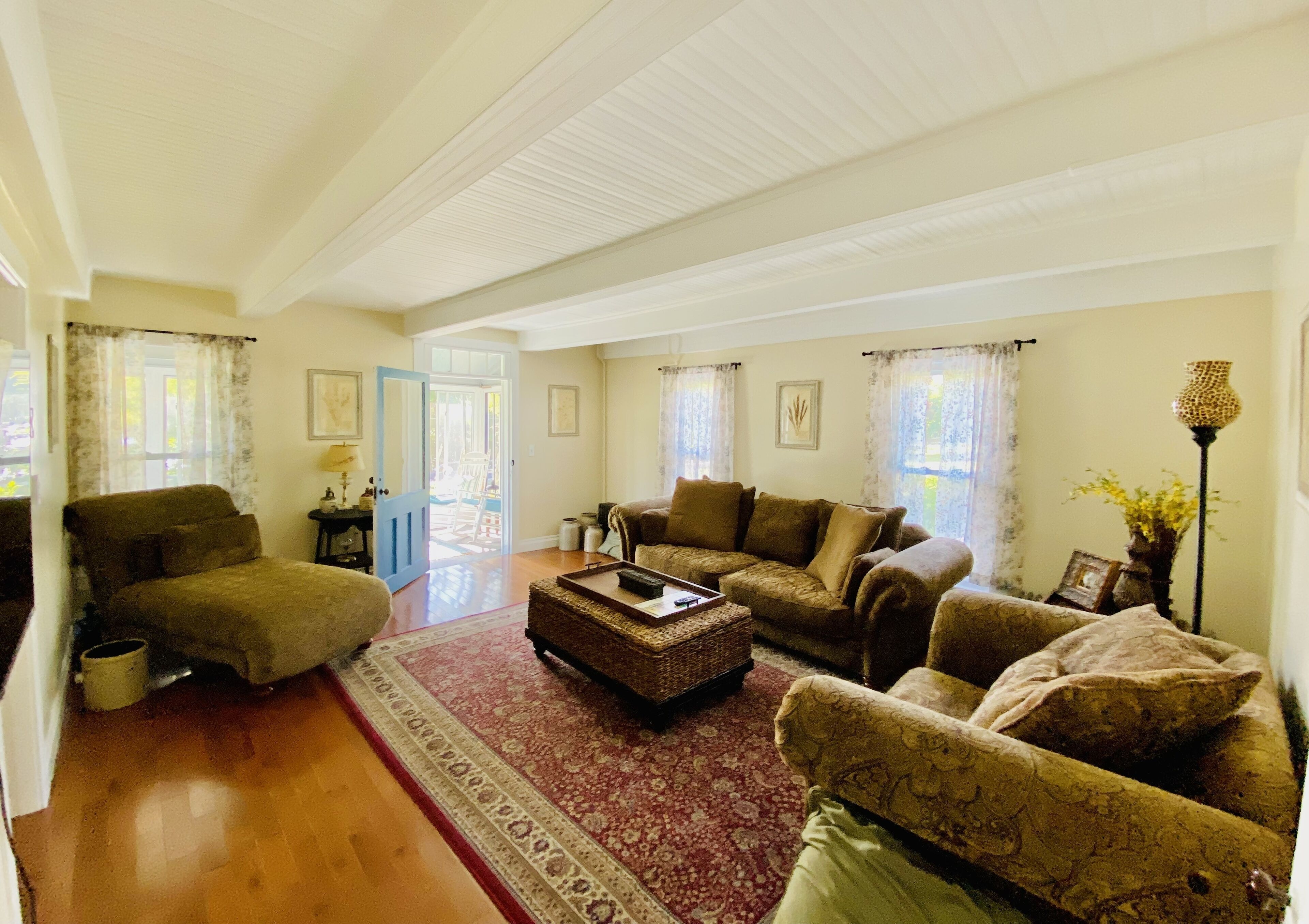 NEW!  Lakefront Farmhouse in the heart of the Finger Lakes Wine Trail
