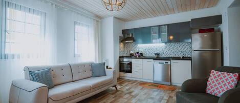 Comfort Studio Suite | Private kitchen