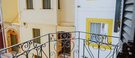 Comfort Studio Suite | Balcony