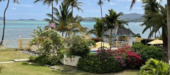 Come Sail Away and relax at our beautifully remodeled 2Br/2Ba condo on the beach