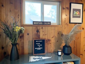 Interior - WANDER WILD - Cozy cabin in the woods, hot tub (Idyllwild-Pine Cove)