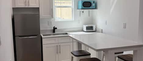 Fridge, microwave, toaster, blender