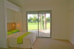4 bedrooms, iron/ironing board, free WiFi - Villa on the Gulf, between sea and nature 20 min MTP (La Grande-Motte)