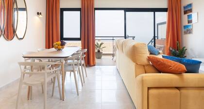 SUNNY CASTILLO APARTMENT