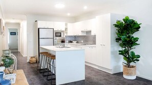 Fridge, microwave, oven, stovetop - Beachfront Six - Perfectly located apartment right on the beach (Mollymook)