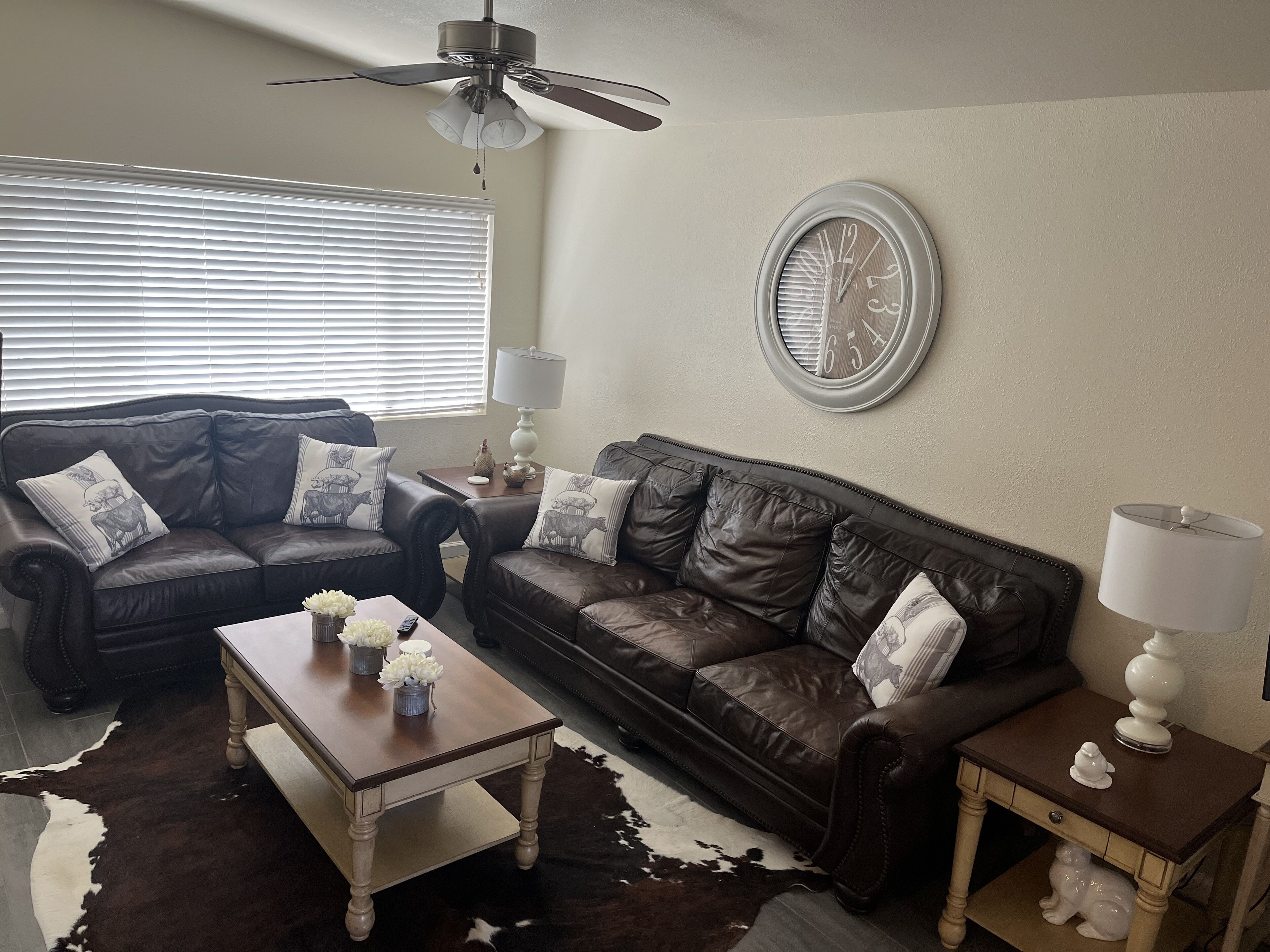 2 bedroom, 2 bath farmhouse