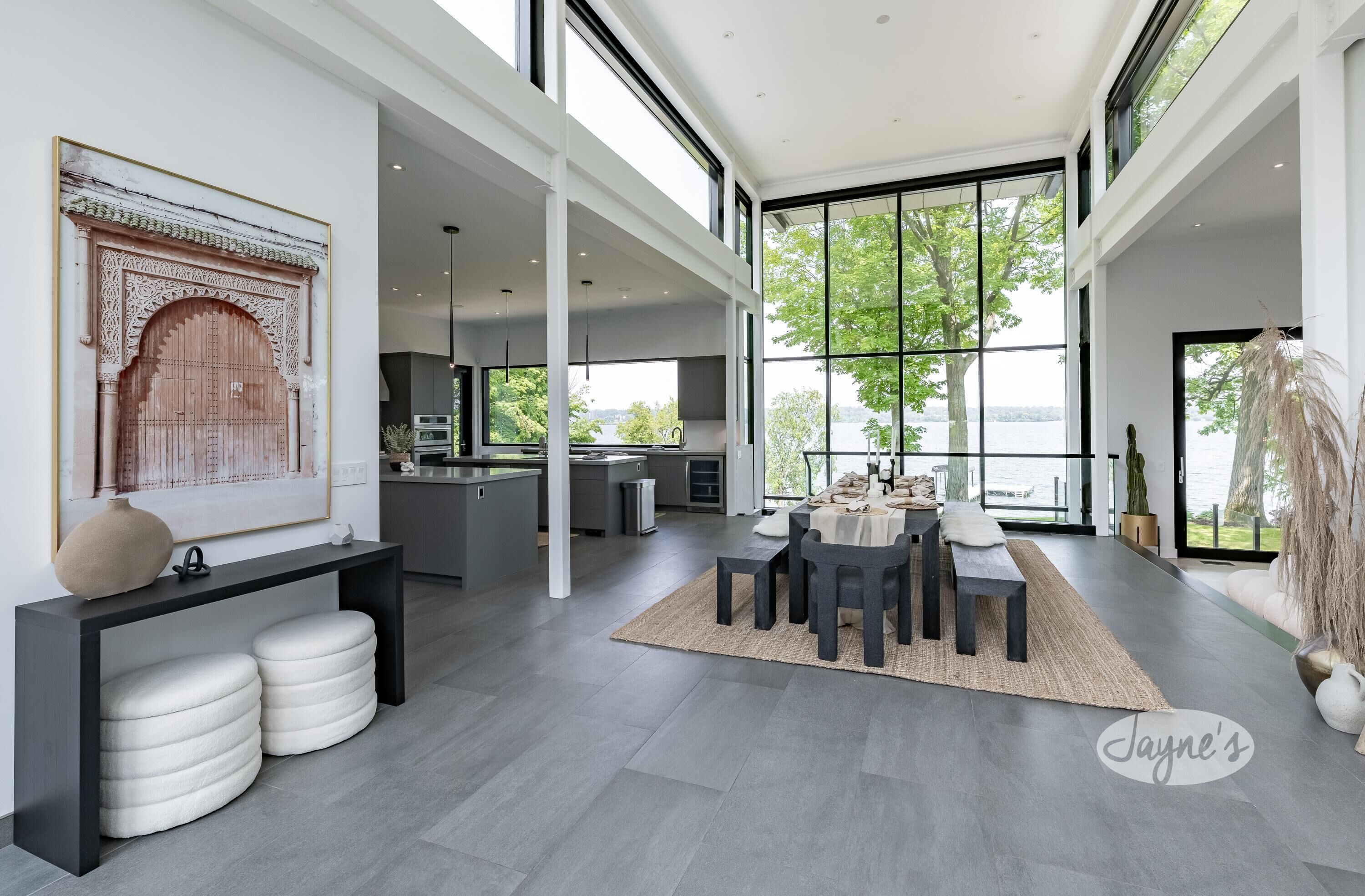 Elaborate 5 bed 7 bath Luxury Cottage on Lake Simcoe! Five Star Resort! Sunset!