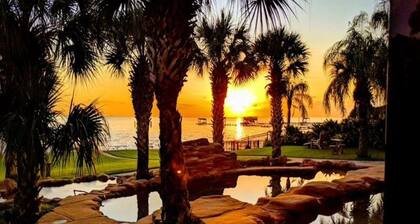 Waterfront Kemah Estate w/ Heated Pools & Private Pier, Walk to Kemah Boardwalk