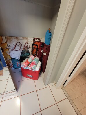 Interior - Beautiful Studio close to everything  you may need   :) (Hallandale)