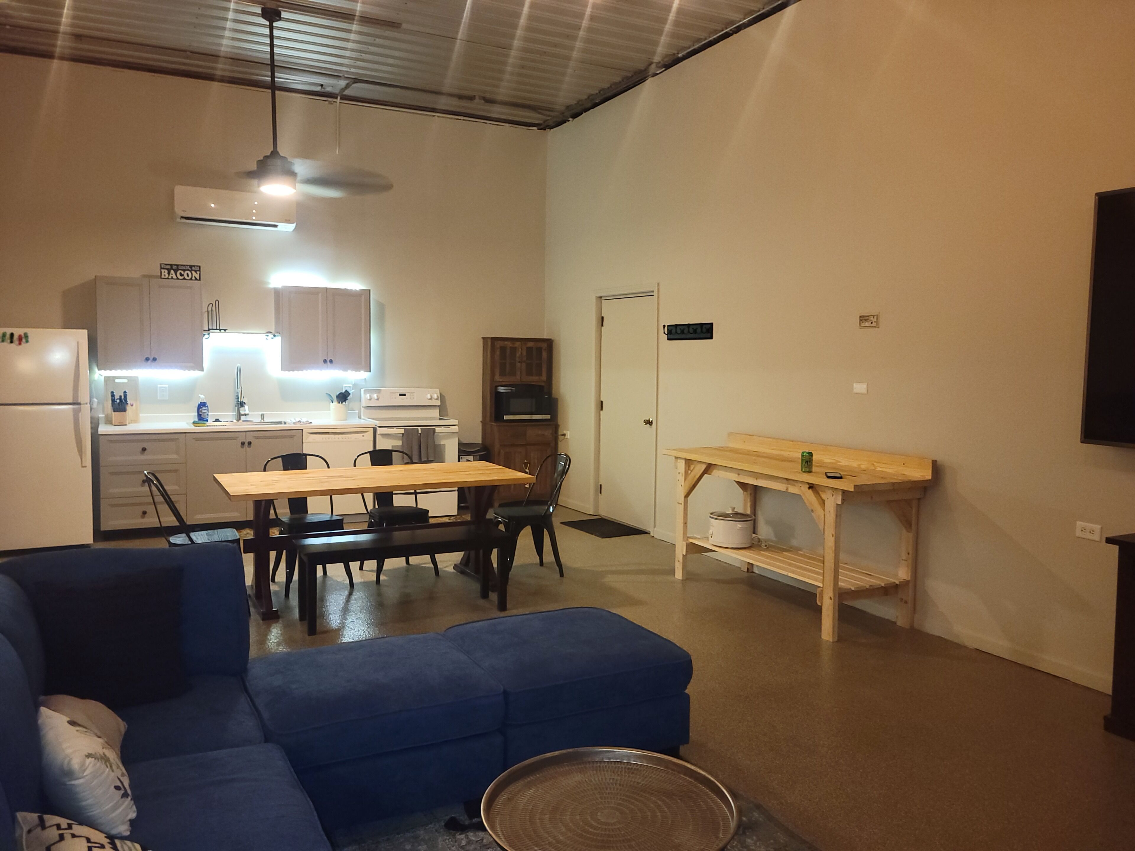 Älytelevisio, kirjoja