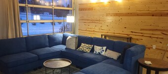Four Season Wonderland in Bellaire - close to Torch Lake, golf, skiing