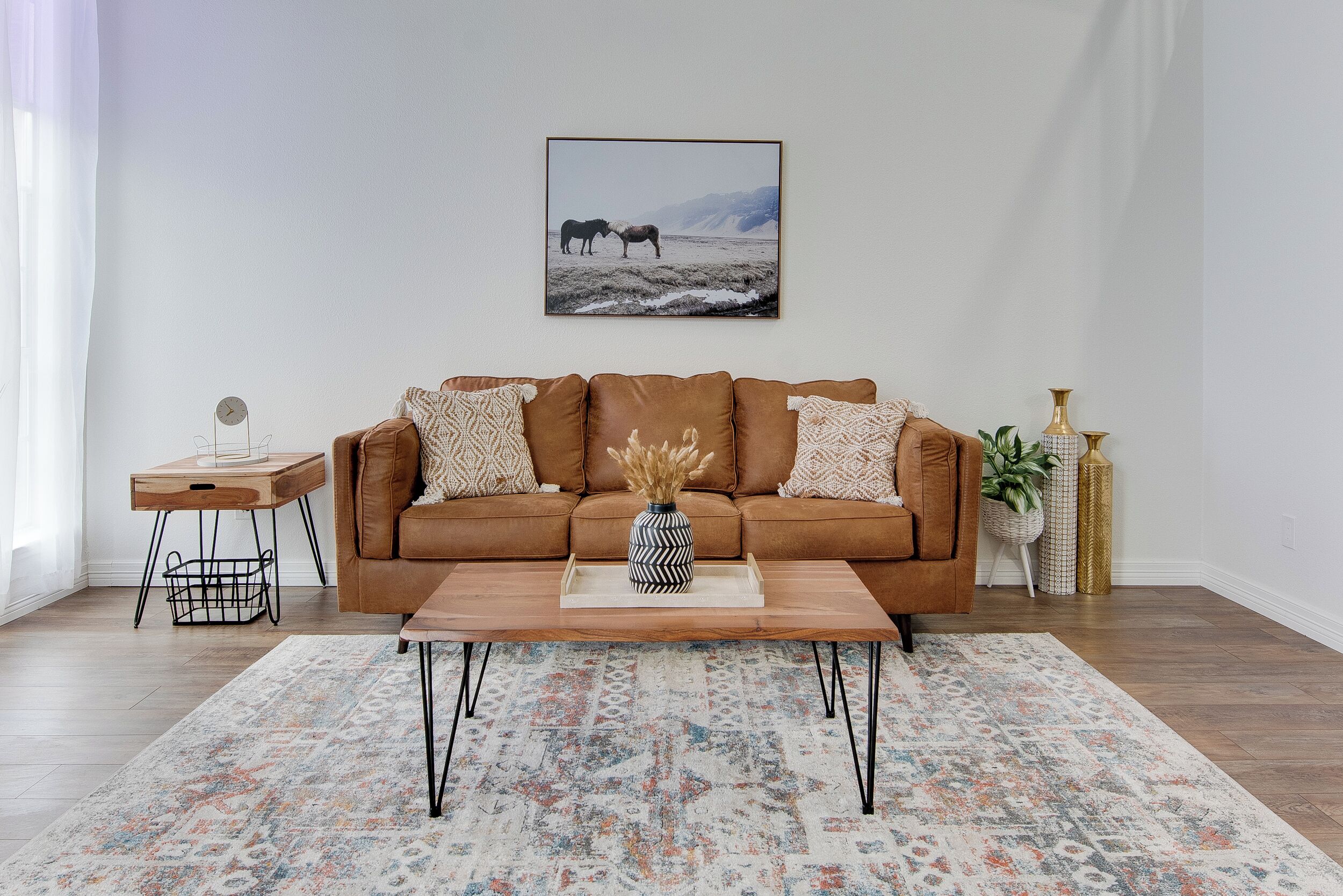 Een smart-tv, een open haard, Netflix en streamingdiensten