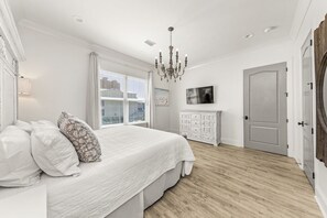 4 多间卧室、熨斗/熨衣板、旅行婴儿床、免费 WiFi