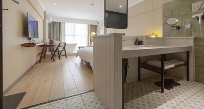 Dade Hotel
