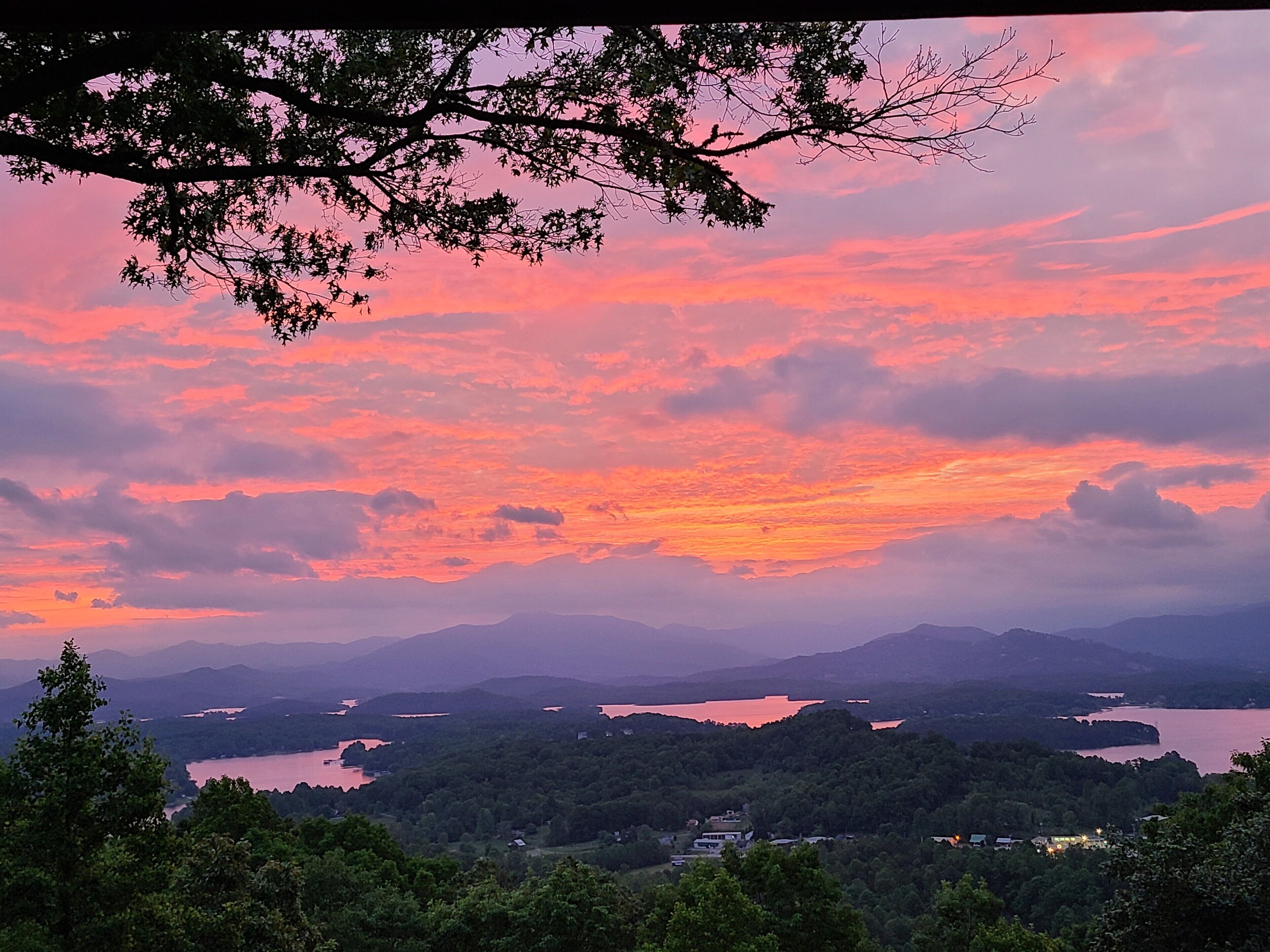 Amazing views of Lake Chatuge in Hiawassee at Little Bear Lodge Main level