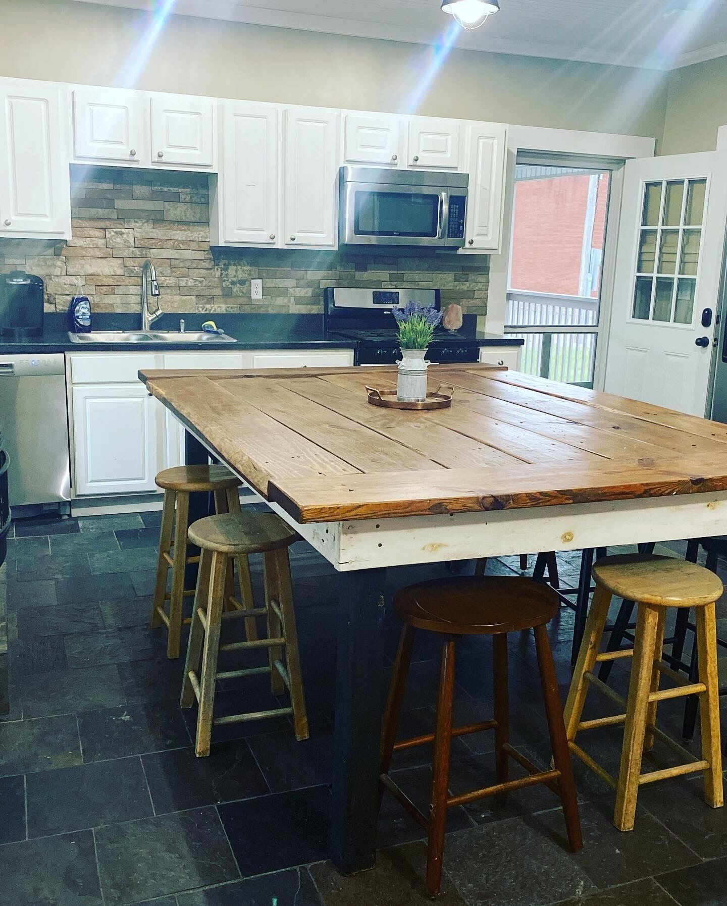 Lake Country House on City Square