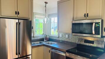 Microwave, oven, stovetop, dishwasher