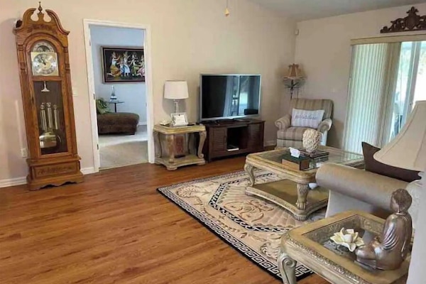 リビング エリア