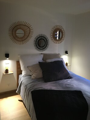 3 bedrooms, WiFi - CHALET IN THE HEART OF AUBRAC (Saint-Chély-d'Aubrac)